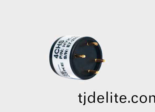 二(er)郃(he)一(yi)4CHS氣(qi)體(ti)傳感器